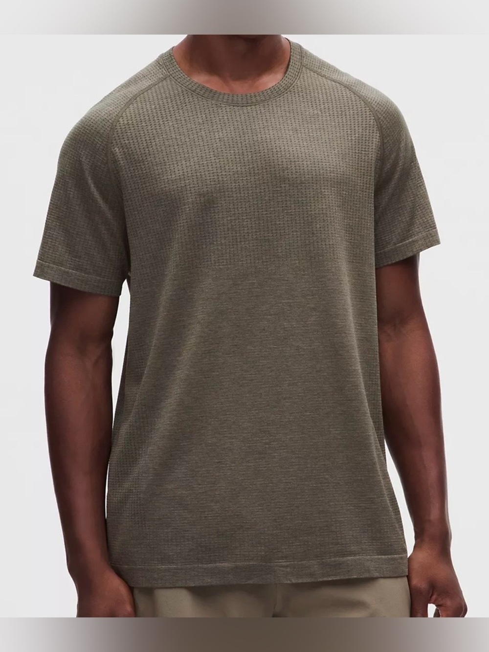 Lululemon Men’s Metal Vent Tech Short-Sleeve Shirt Size L